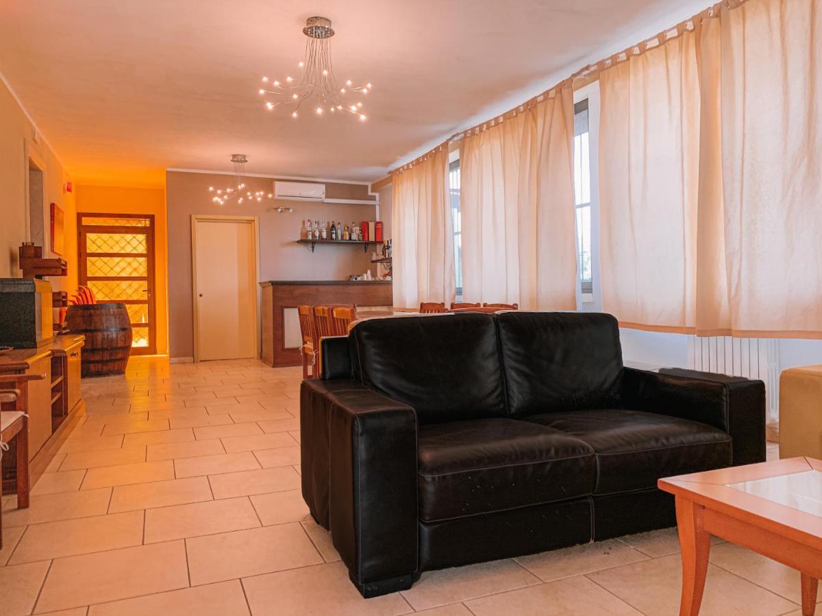 Coral B&B Porto Cesareo Eksteriør billede