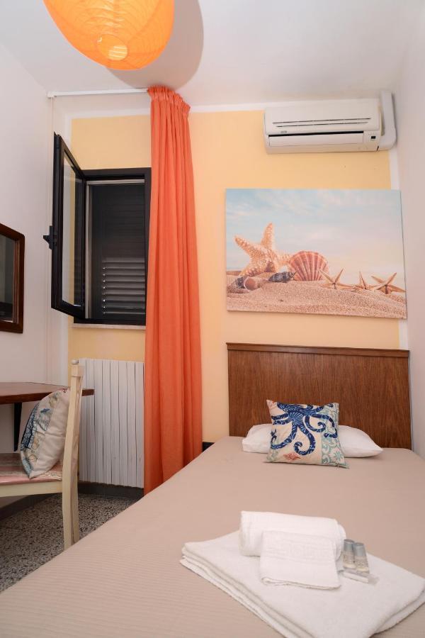Coral B&B Porto Cesareo Eksteriør billede