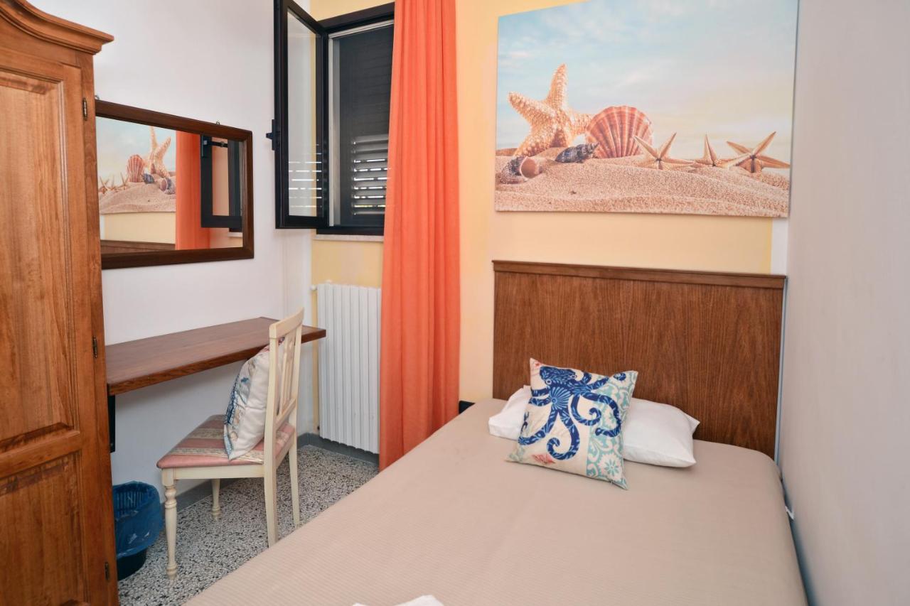 Coral B&B Porto Cesareo Eksteriør billede