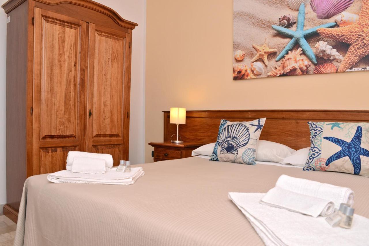 Coral B&B Porto Cesareo Eksteriør billede