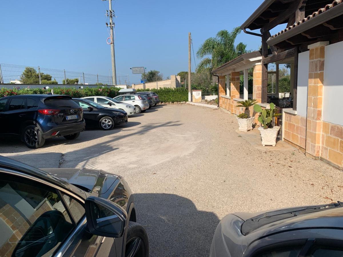 Coral B&B Porto Cesareo Eksteriør billede