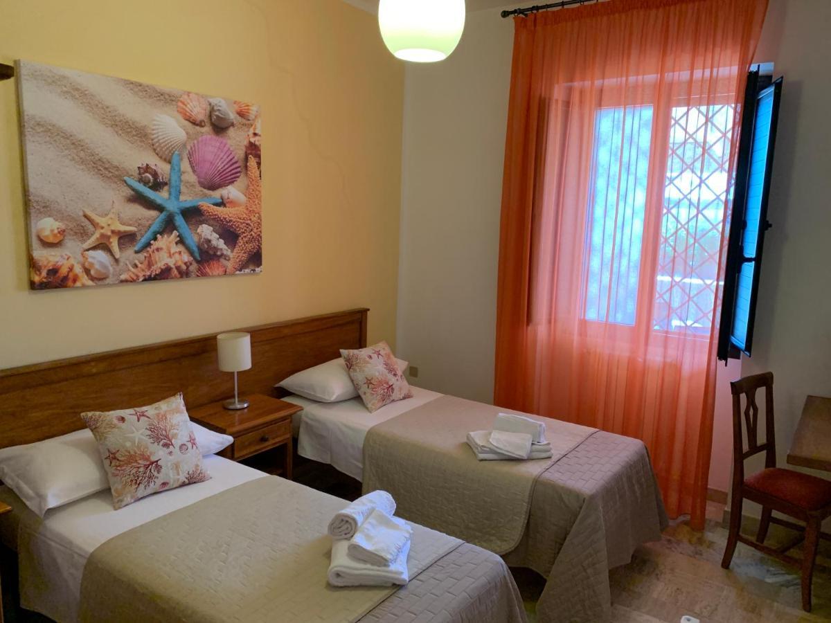 Coral B&B Porto Cesareo Eksteriør billede